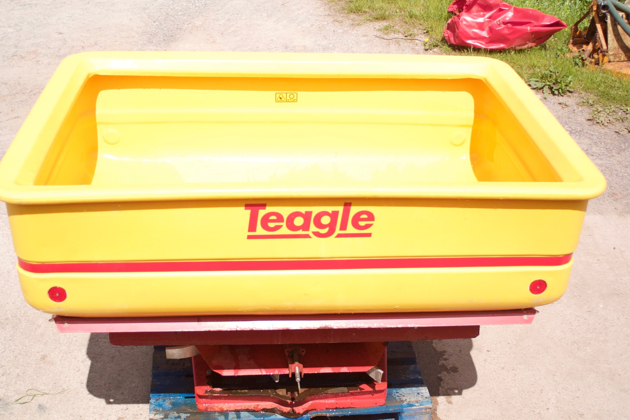 For Sale Used Teagle XT48 Twin-Disc Fertiliser Spreader