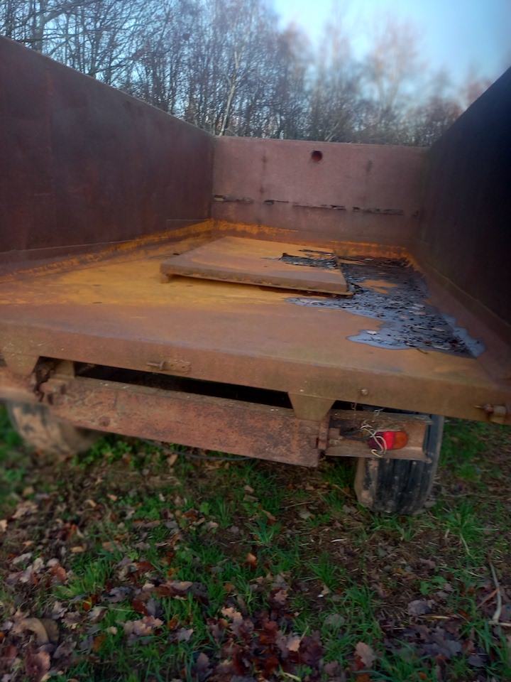 Salop 7 ton tipping trailer